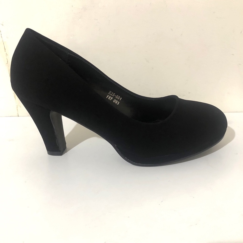 Black Closed Toe Platform Heel